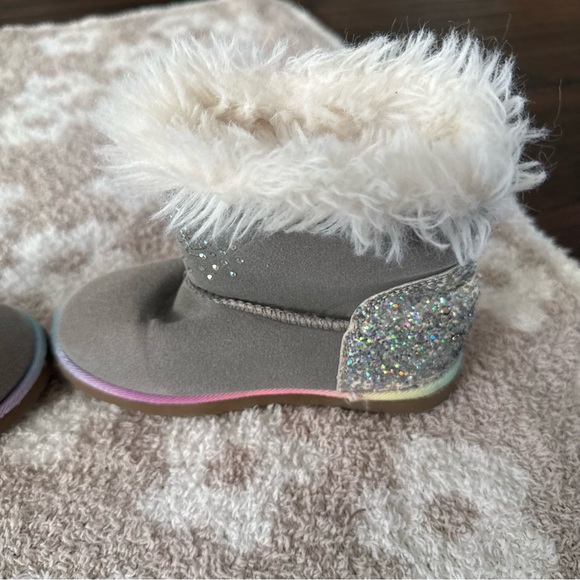 Juicy Couture Lil Coronado Cold Weather Boots Toddler Size 9 Gray Sparkle Fur - Picture 6 of 9